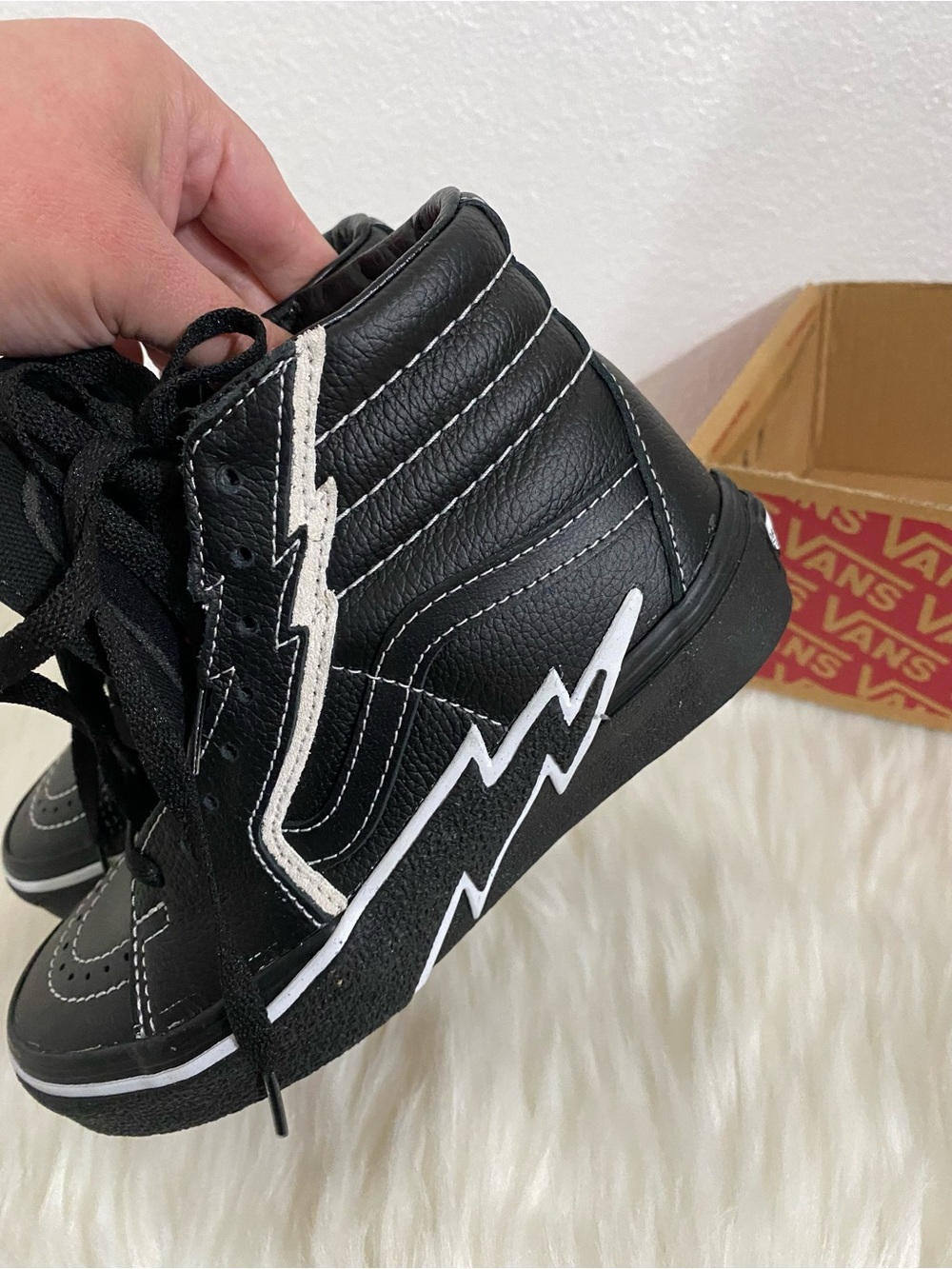 NEW Vans Black High-Top Sneakers with White Lightning Accent - Picture 5 of 8